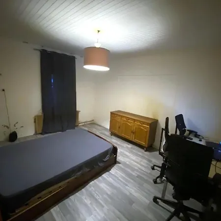 H5 - Double - Tres Proche Du Luxembourg Rum i privatbostad Hayange