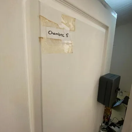 Rum i privatbostad H5 - Double - Tres Proche Du Luxembourg *